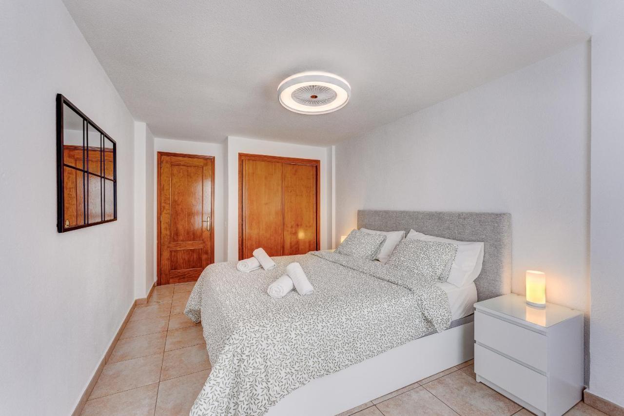 Pretty 1B Apartment In Diamantes 2, Heated Pool Los Cristianos (Tenerife) Exterior foto